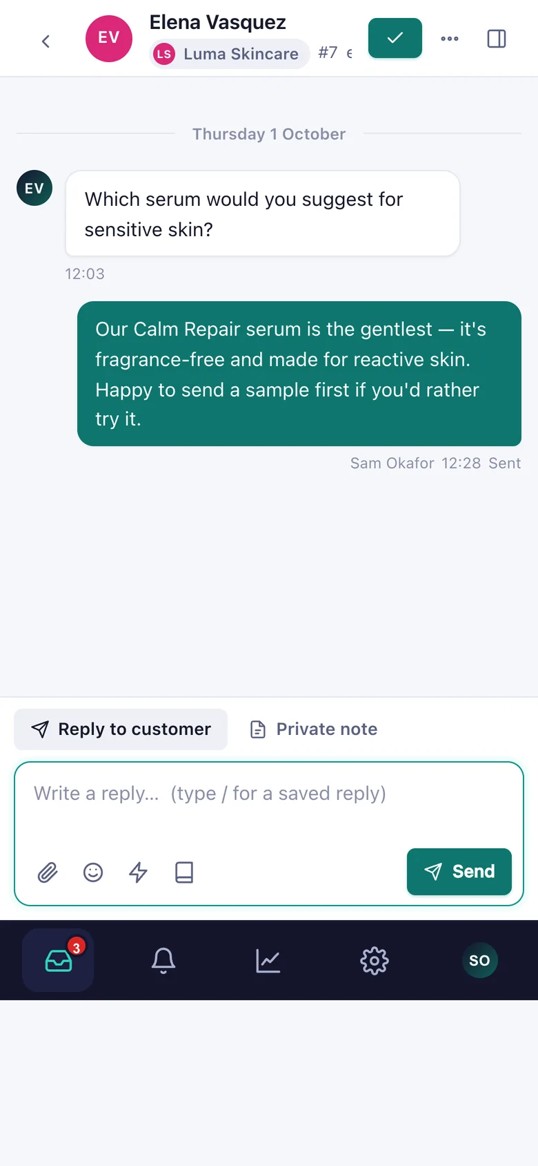 ReplaChat's inbox on a phone, answering a customer